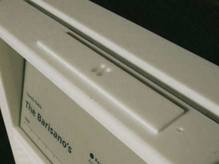 The Radio - screen detail